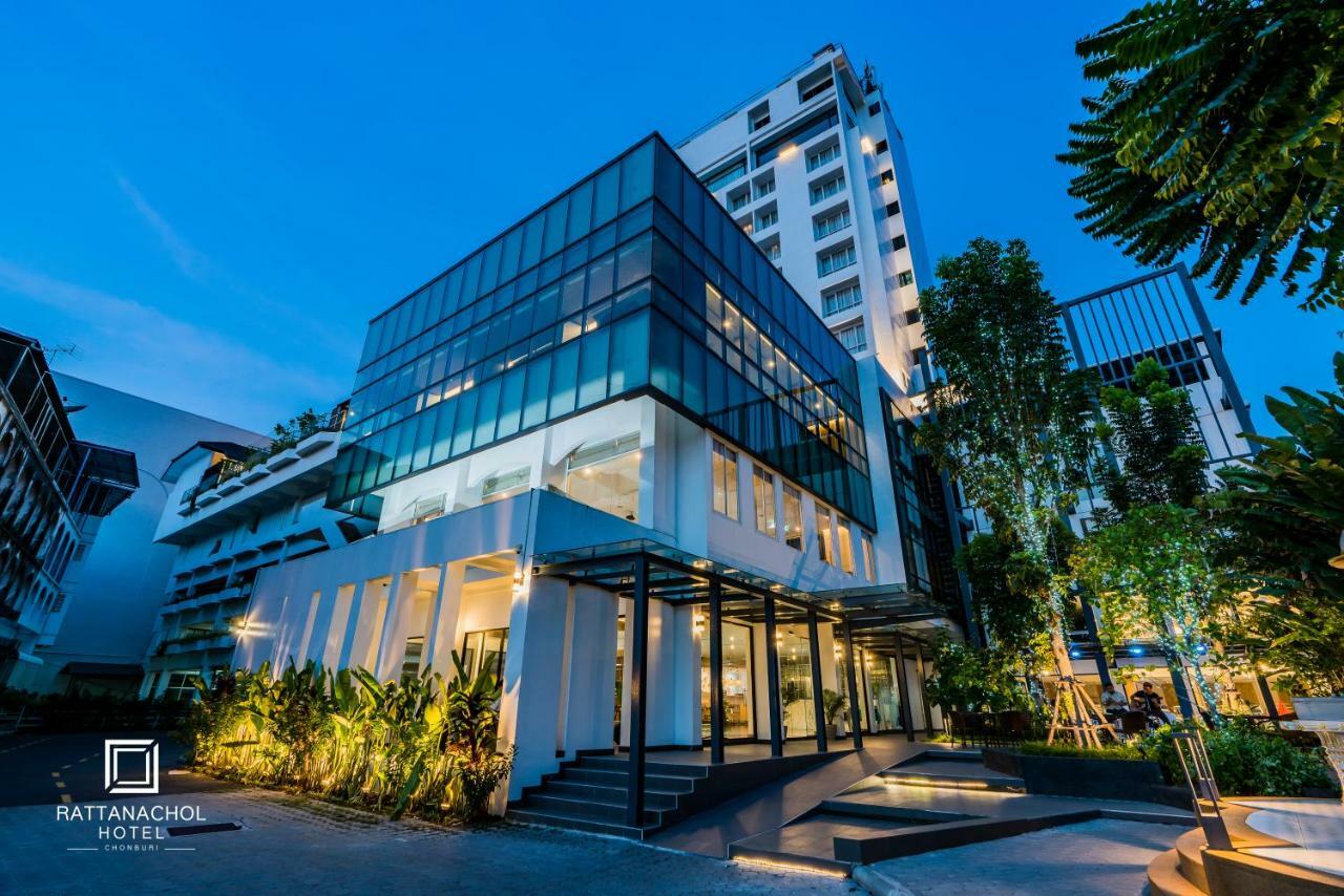 Rattanachol Hotel Chonburi Eksteriør bilde