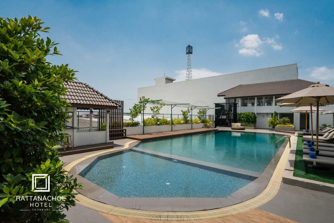 Rattanachol Hotel Chonburi Eksteriør bilde
