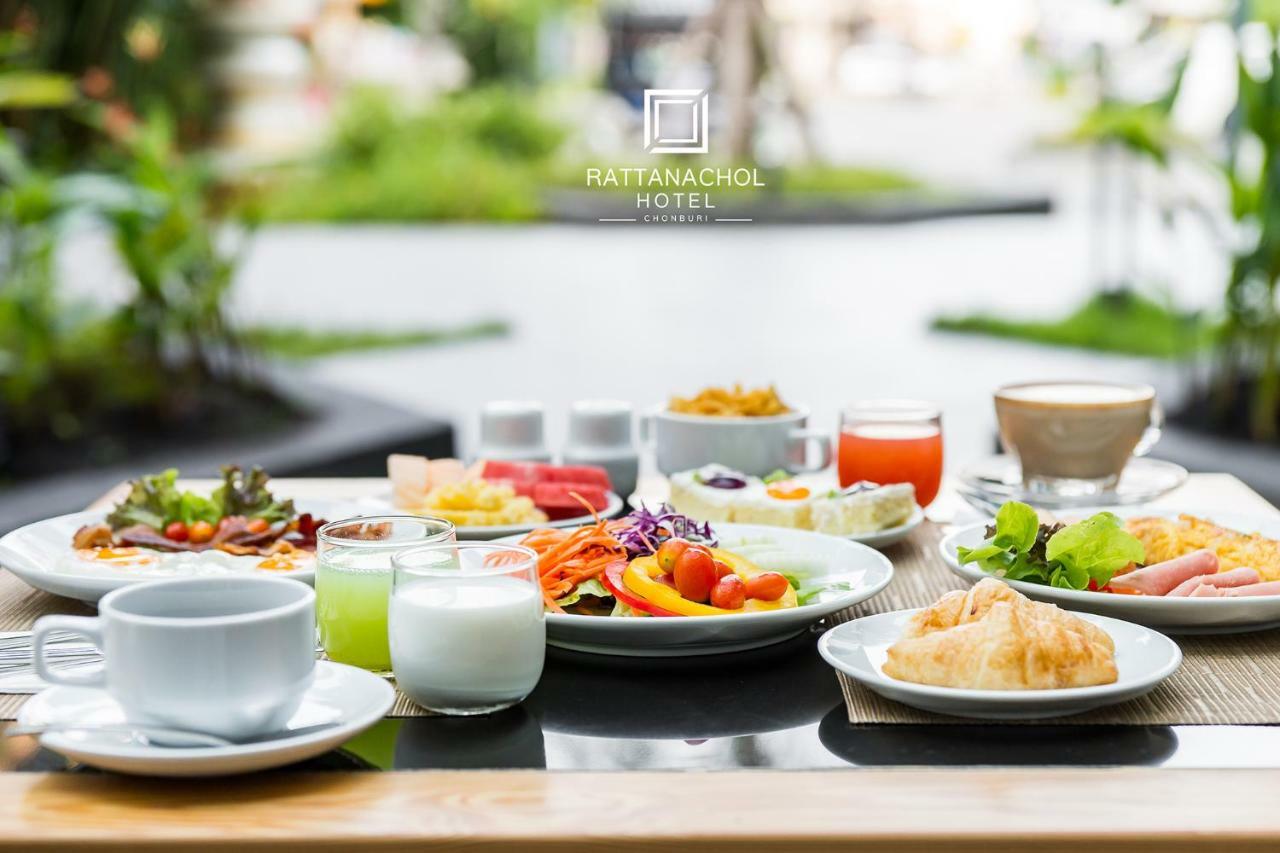 Rattanachol Hotel Chonburi Eksteriør bilde