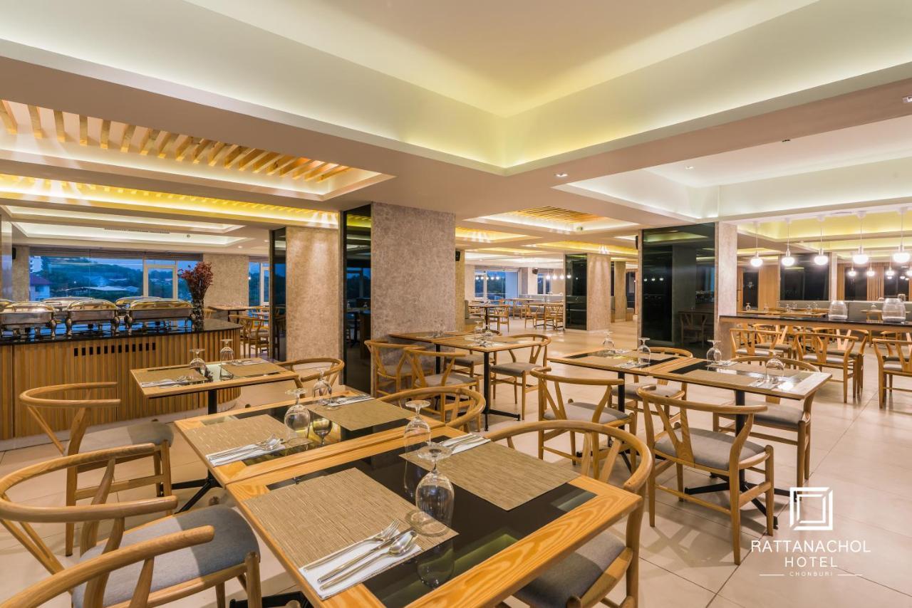 Rattanachol Hotel Chonburi Eksteriør bilde
